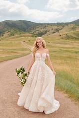 1086 Tulle/Moscato Royal Organza/Honey Gown/Ivory Tulle front