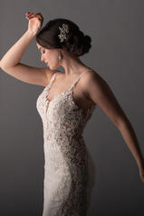 1128 Ivory Lace And Luxe Crepe With Ivory Panel And Ivo detail