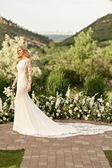 1158 Ivory Gown With Java Tulle Illusion detail