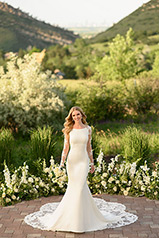 1158 Ivory Gown With Java Tulle Illusion front
