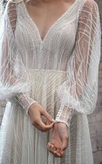 1335 Ivory Lace Over Honey Gown detail