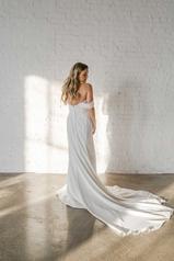 D3755 Ivory back