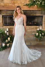 7394 (iviv-iv) Ivory Lace And Tulle Over Ivory Gown Wit front