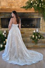 7404 (iviv-iv) Ivory Lace Over Ivory Gown With Ivory Tu back