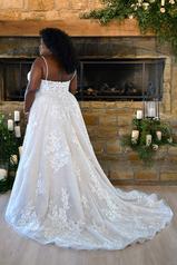 7404 (iviv-iv) Ivory Lace Over Ivory Gown With Ivory Tu back