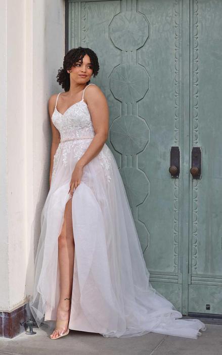 Stella York 6988 - Beautifully Whimsical Wedding Dress - on Bride2bride