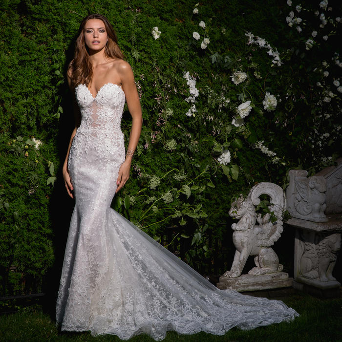 Eve of Milady Couture | Castle Couture 4358
