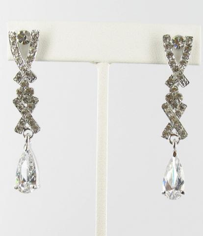 Helens Heart Earrings JE-X003335-Silver-Clear