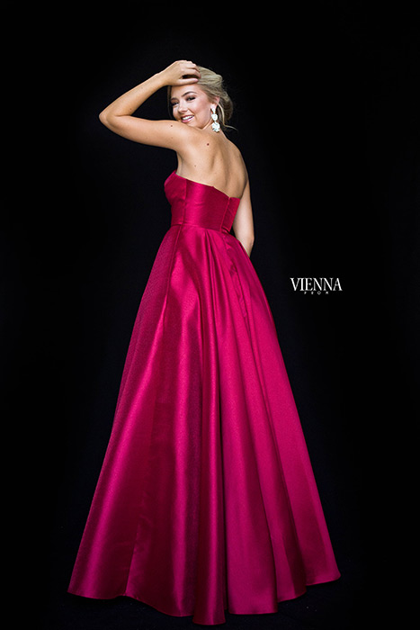 Vienna Prom 7826