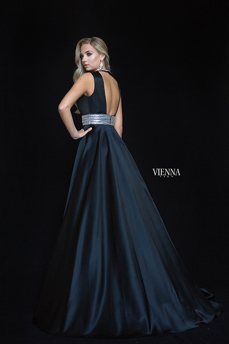 Vienna Prom 7830