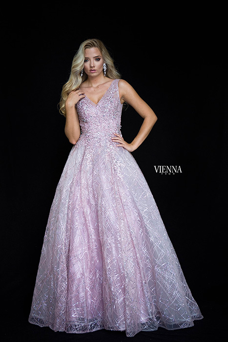 Vienna Prom 7840