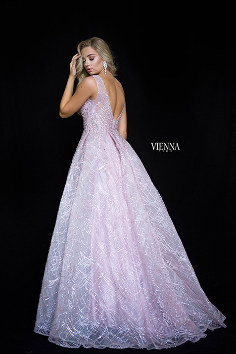 Vienna Prom 7840