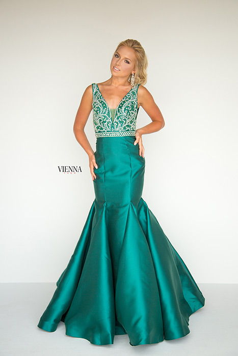 Vienna Prom 8283