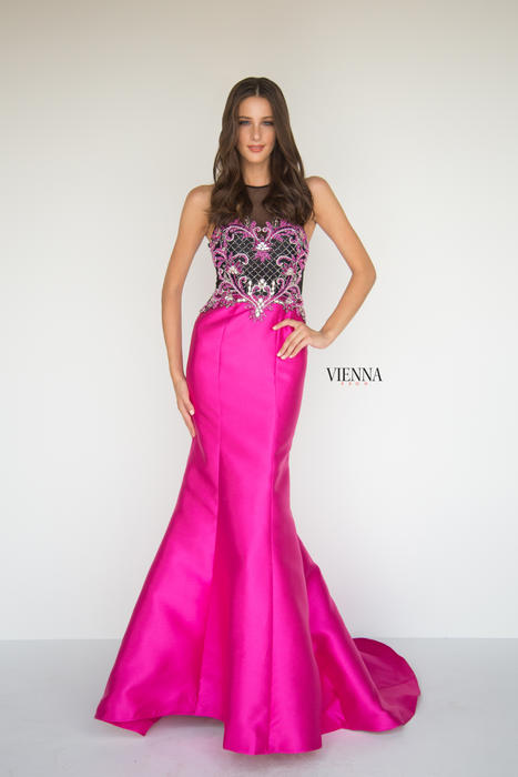 Vienna Prom 8284