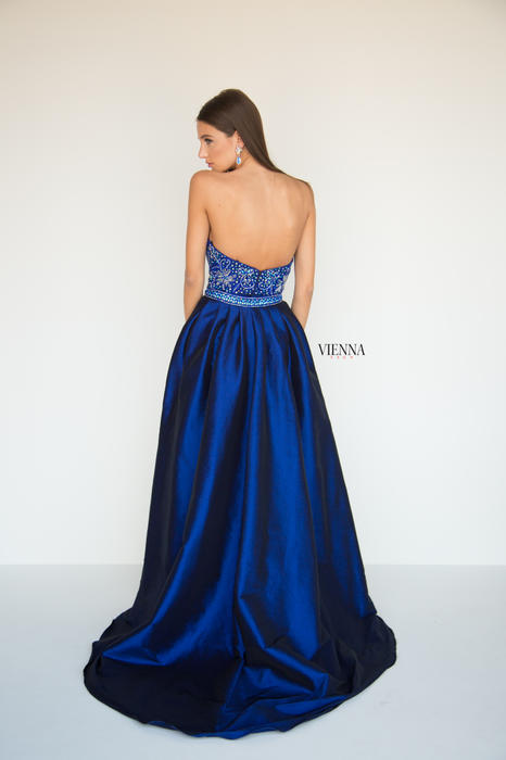 Vienna Prom 8287