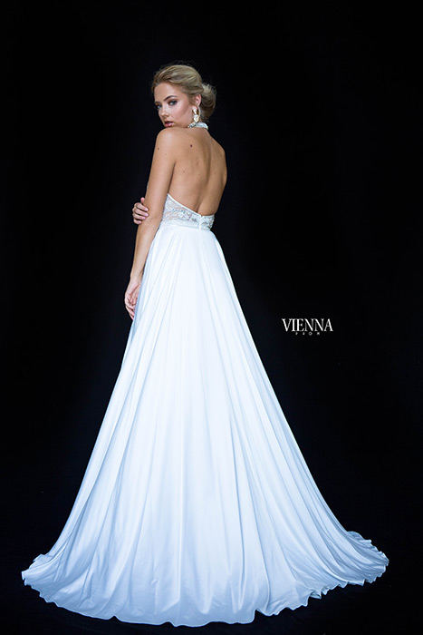 Vienna Prom 8306