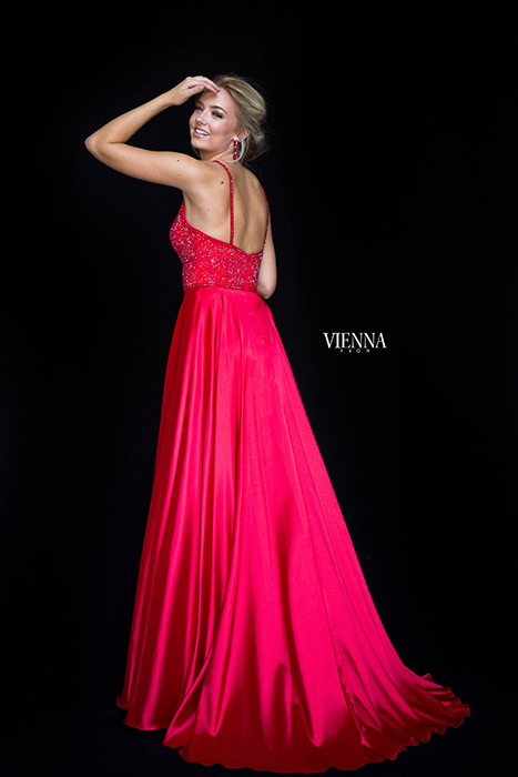 Vienna Prom 8310