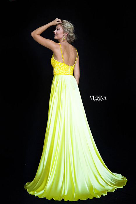 Vienna Prom 8310