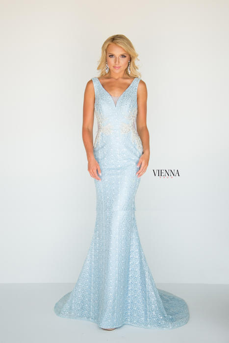 Vienna Prom 8904