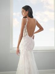 31304 Ivory/French Lilac /Nude detail