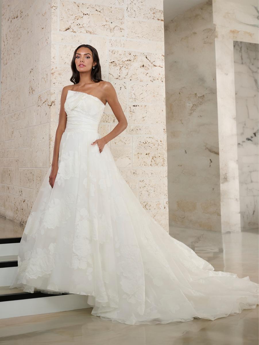 Adrianna Papell Platinum Bridal 31303