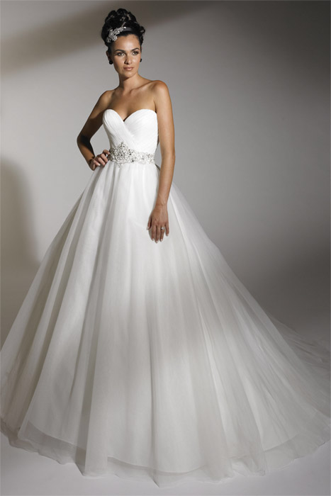 Jacquelin Bridals Canada - 19252 - Wedding Gown - Classic style