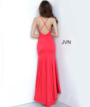 JVN00964 Red back