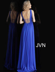 JVN52179 Royal back