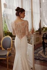 88382 Ivory/Ivory/Latte back