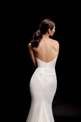 99332 Ivory back