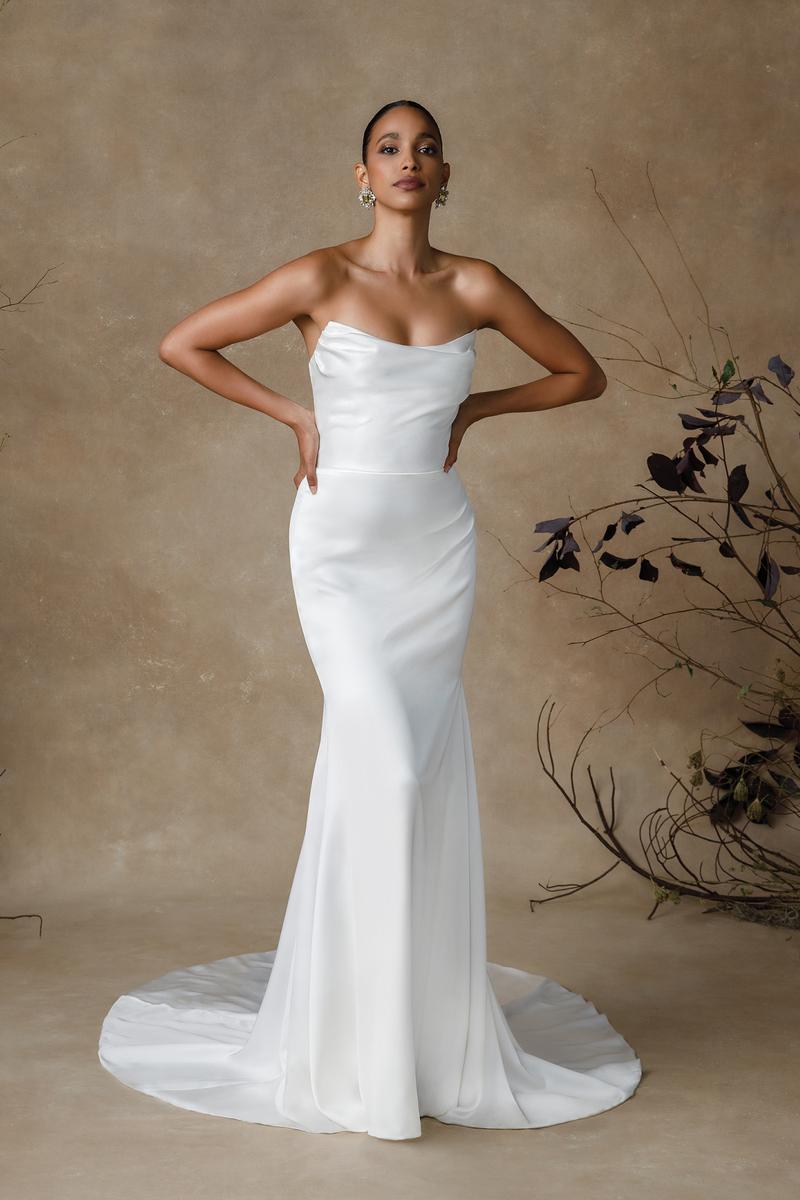Designer bridal gowns in stock from around the globe. up to size 28W Justin  Alexander Bridal 88320 Bridal Elegance