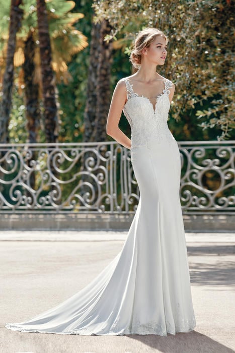 Sincerity Bridal  Welcome to What s Up Europe Bridal  Shop 