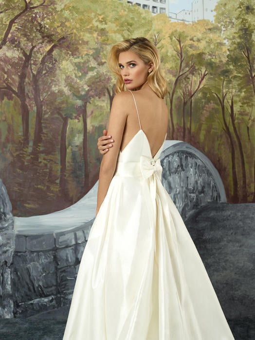 Justin Alexander Bridal 8927A