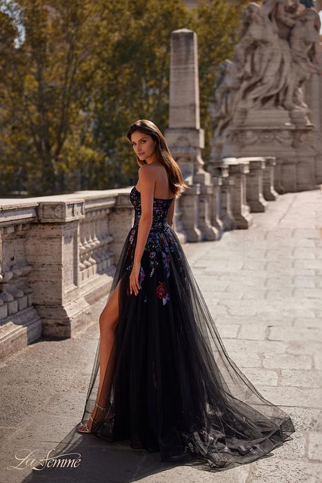 La Femme Prom 32072