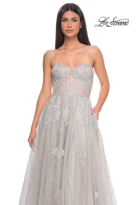 La Femme Prom 32111