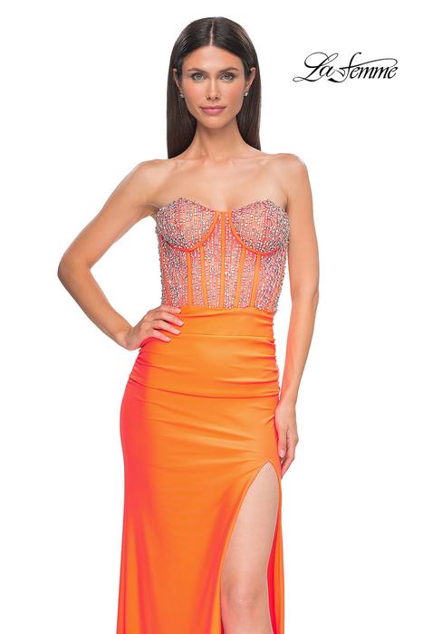 La Femme Prom 32669