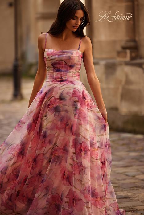 La Femme Prom 32686