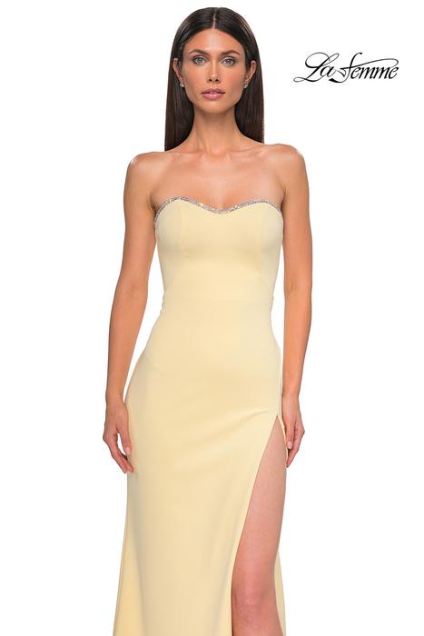 La Femme Prom 32829