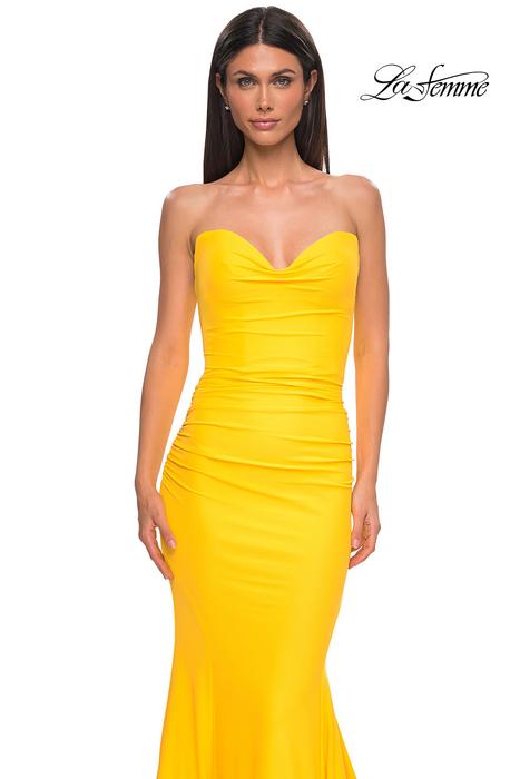 La Femme Prom 32872