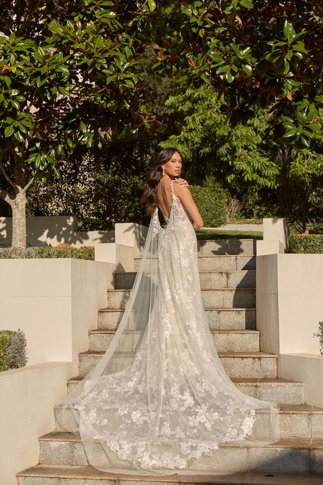 Madi Lane Bridal Dahla