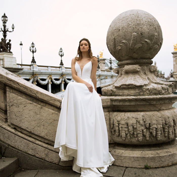 Madi Lane Bridal Fleur