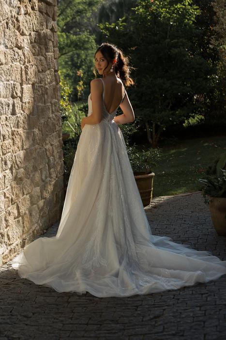 Madi Lane Bridal Pallas