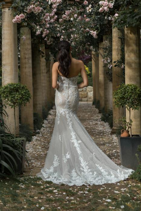 Madi Lane Bridal Provence