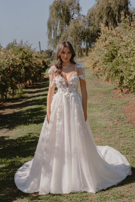 Madi Lane Bridal Sannah