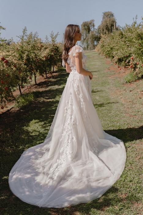 Madi Lane Bridal Sannah