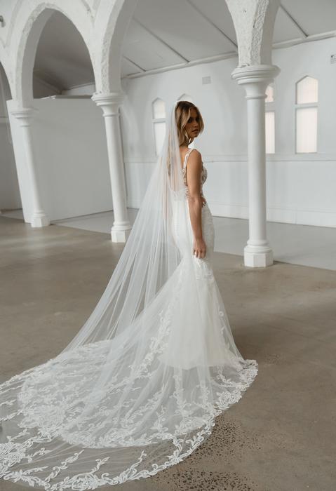 Madi Lane Bridal Shaw