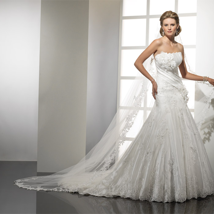 Maggie sottero outlet 2011