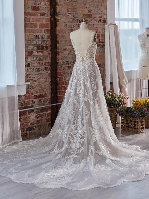 Sottero and Midgley-Brooklyn 22SK005