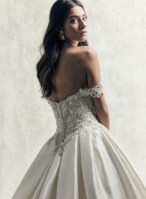 Sottero and Midgley-Kimora 9SS061