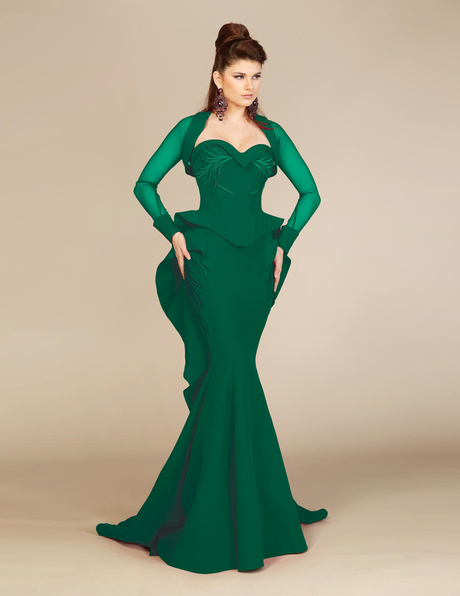 MNM Couture 2403 NYC Glamour Couture | NYC Fashion Boutique New York ...